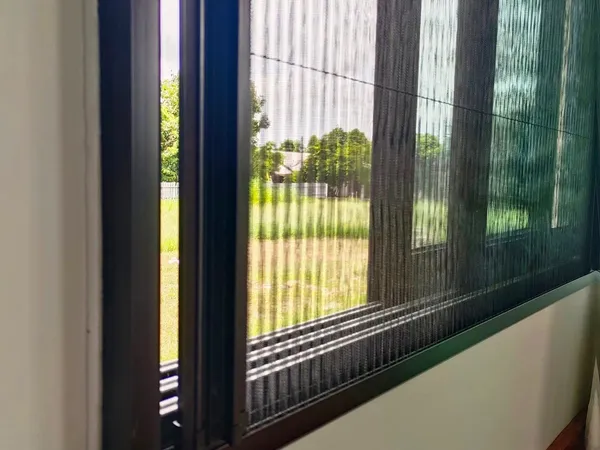 ผลงานการติดตั้งมุ้งจีบ สลิลพรดีไซน์ - 3